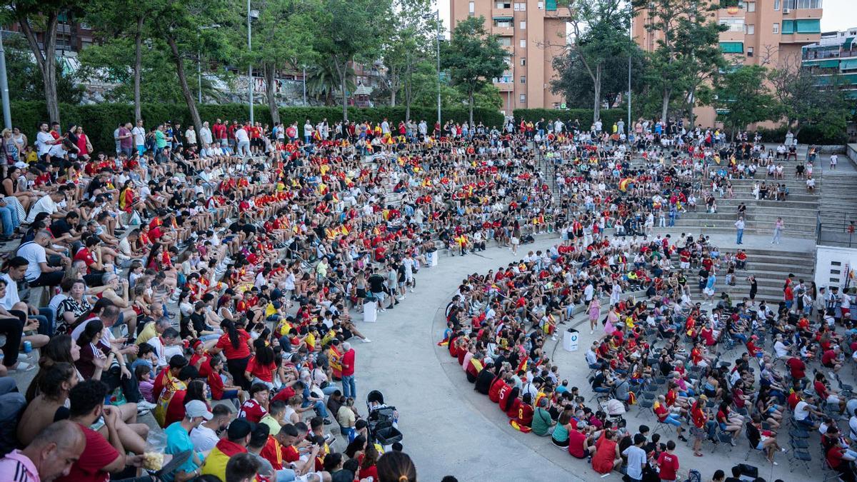 Pantalla gigante en Badalona para seguir el España-Francia