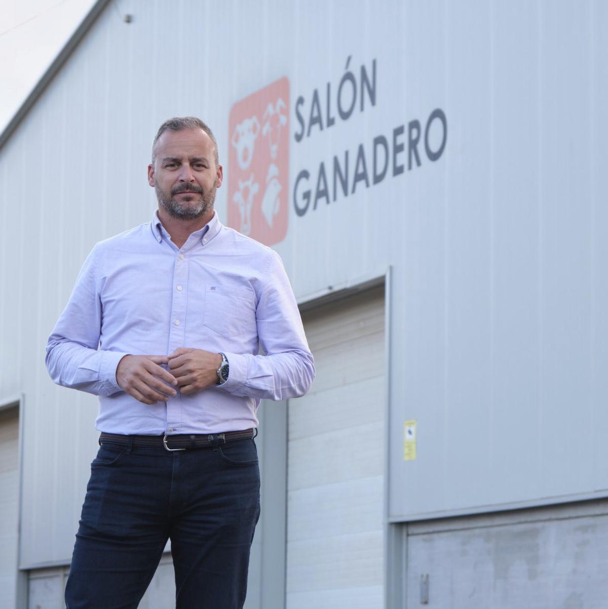 Enrique Pérez, nuevo consejero insular de Agricultura, Ganadería y Pesca, en la Granja de Pozo Negro.