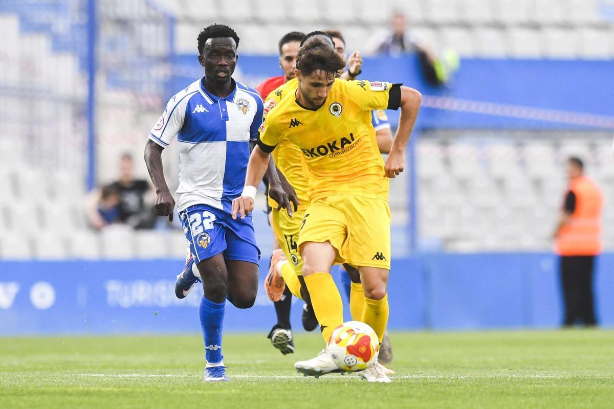 Las mejores imágenes del CE Sabadell - Hércules CF Las mejores imágenes del CE Sabadell - Hércules CF