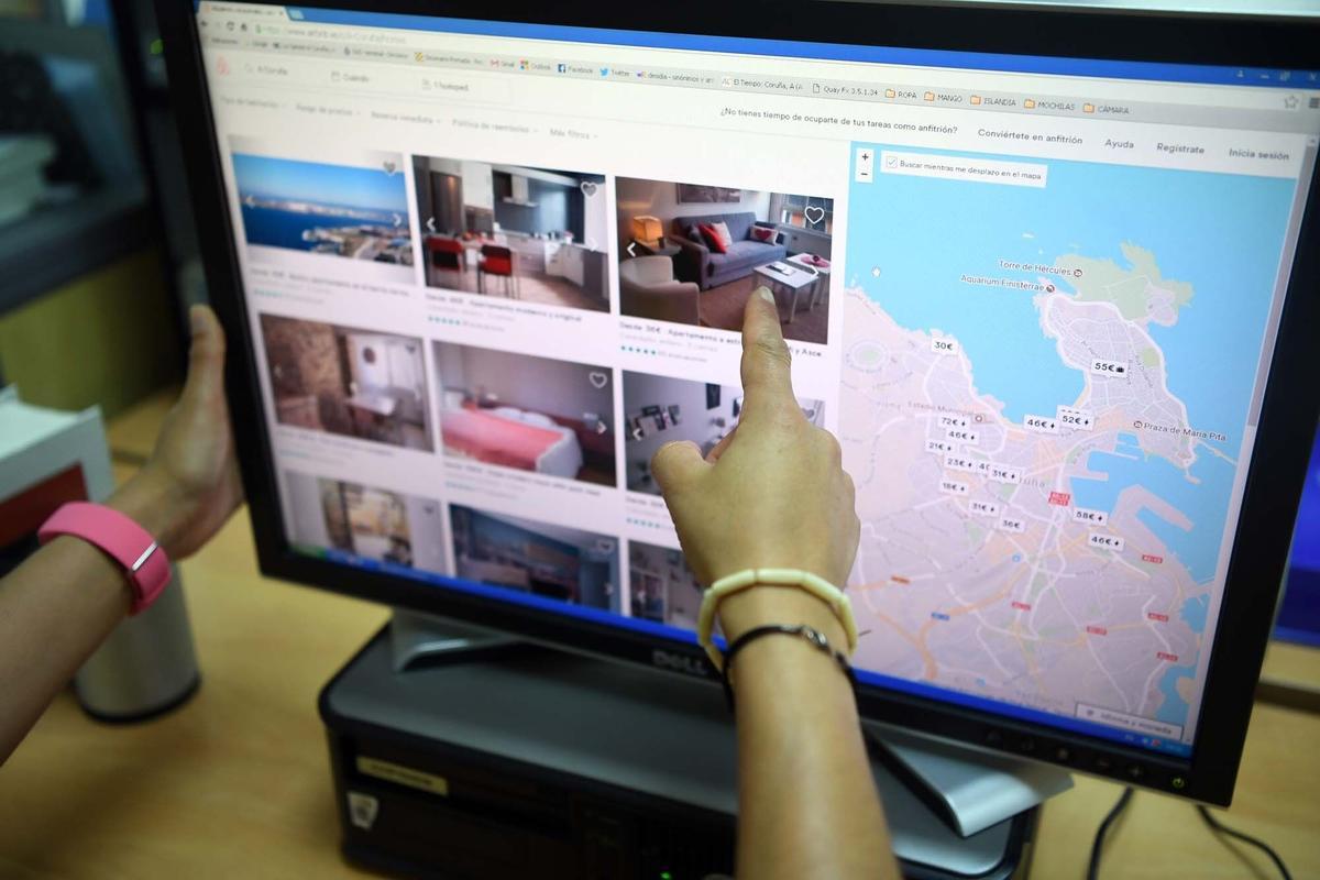 CONSULTA DE UNA WEB DE PISOS TURISTICOS.