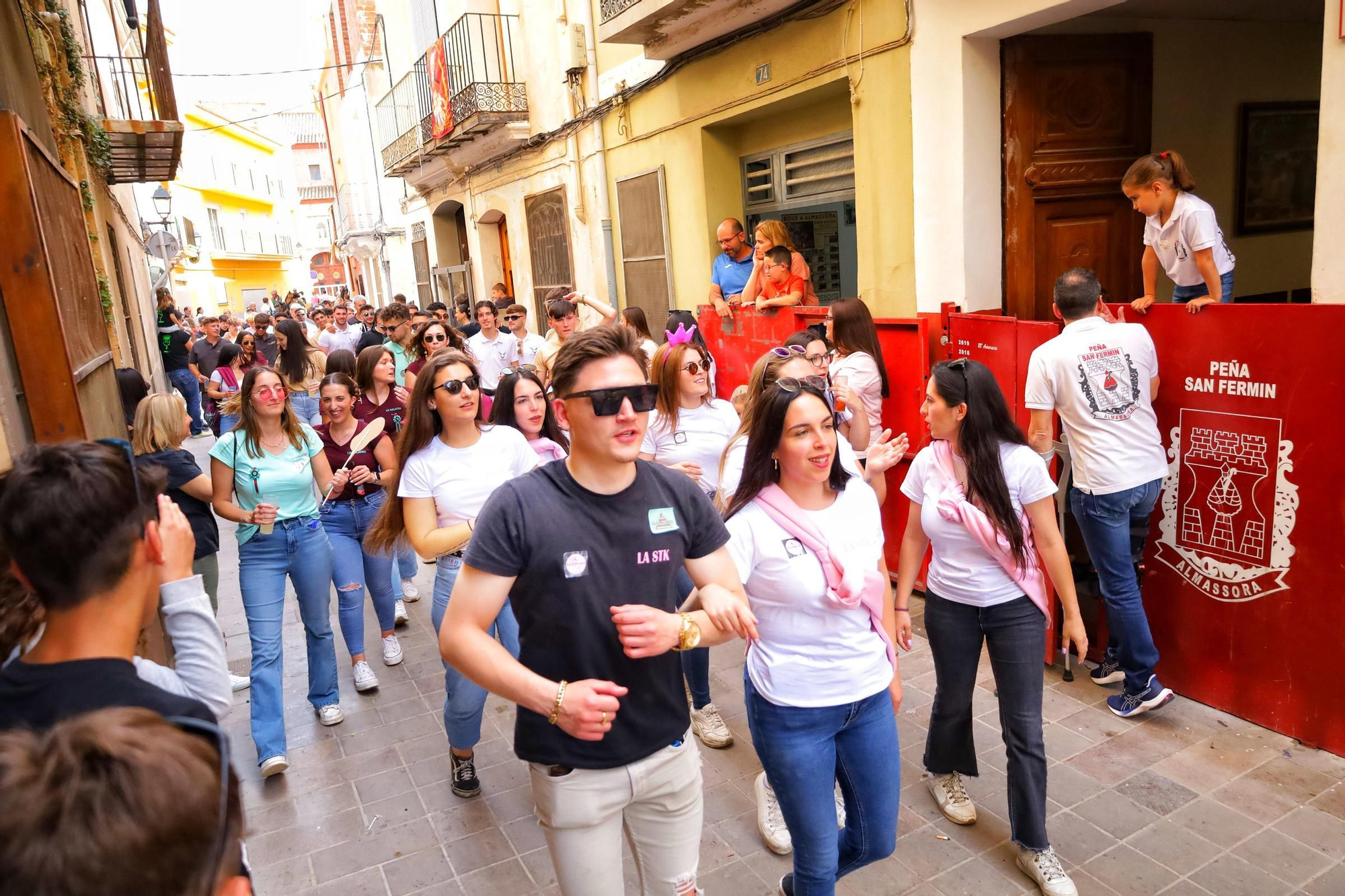 Búscate en la galería del segundo día de fiestas en Almassora