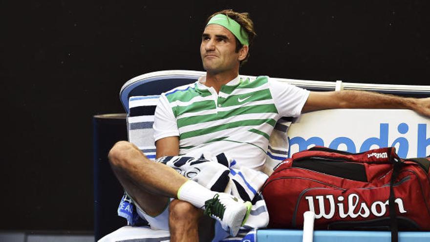 Federer descansa a la espera de que pare la lluvia en su partido de tercera ronda