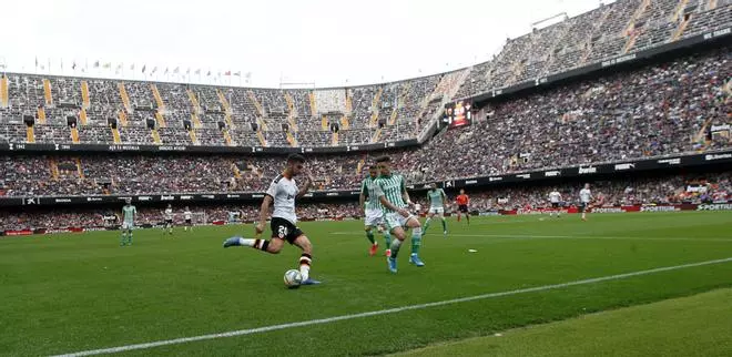 Mestalla. Un año huérfano de afición. El último partido con público del Valencia CF