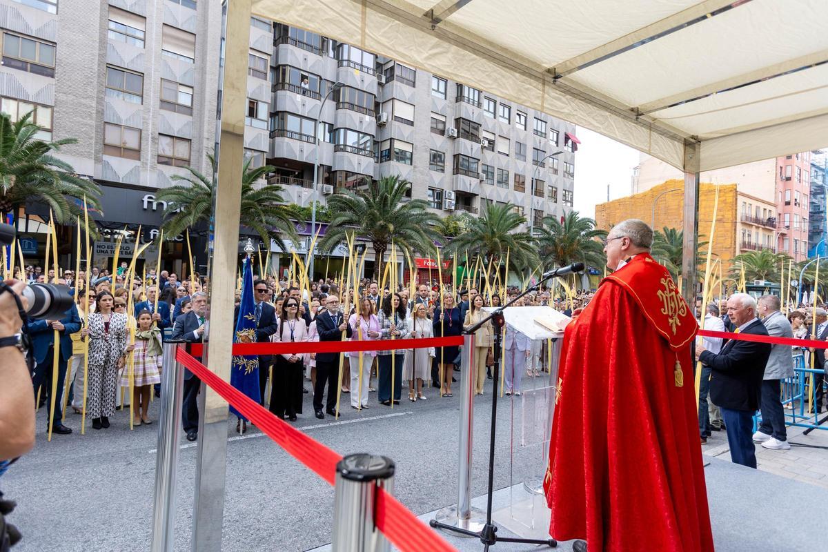 Mañana de procesiones del Domingo de Ramos en Alicante