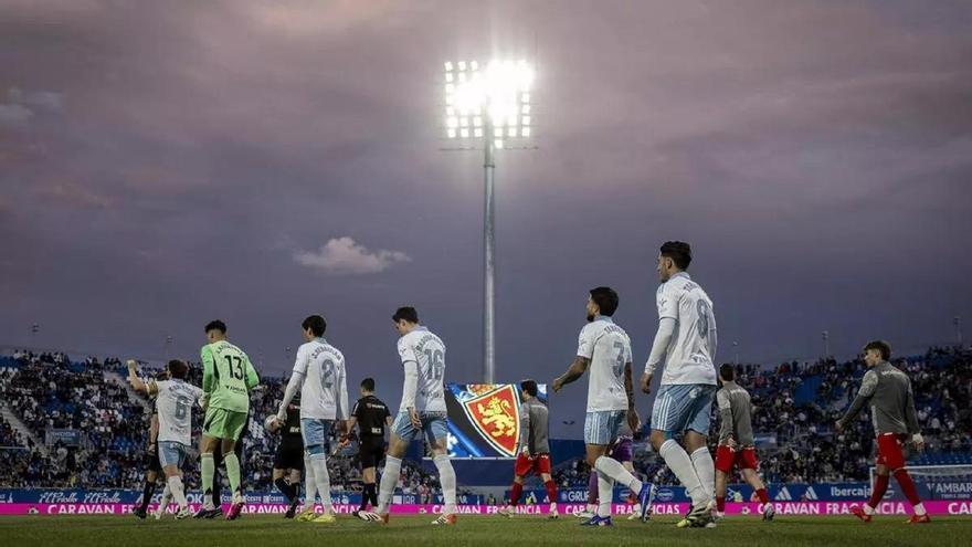 Real Zaragoza: Un gigante hundido rumbo a Primera RFEF con el Málaga CF como espejo
