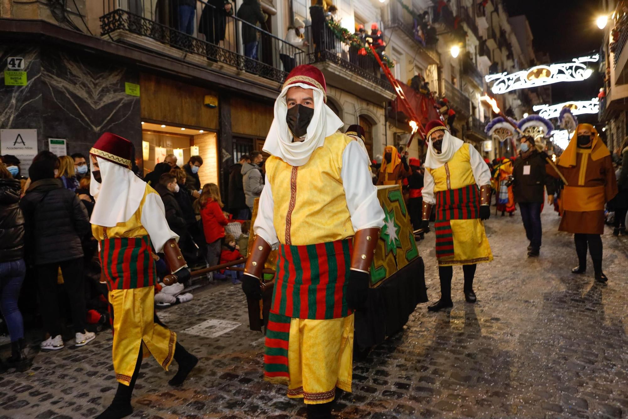 Sin abrazos  a los Reyes magos de Alcoy