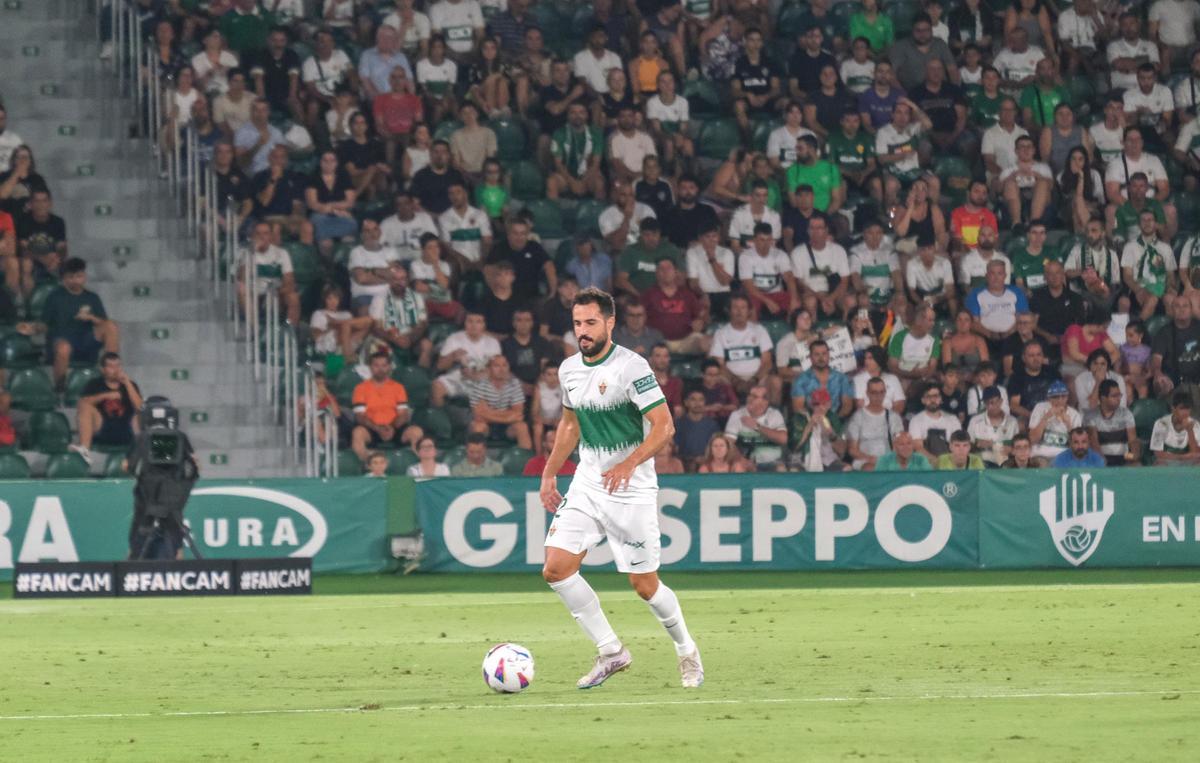 Las mejores imágenes de la primera victoria del Elche CF