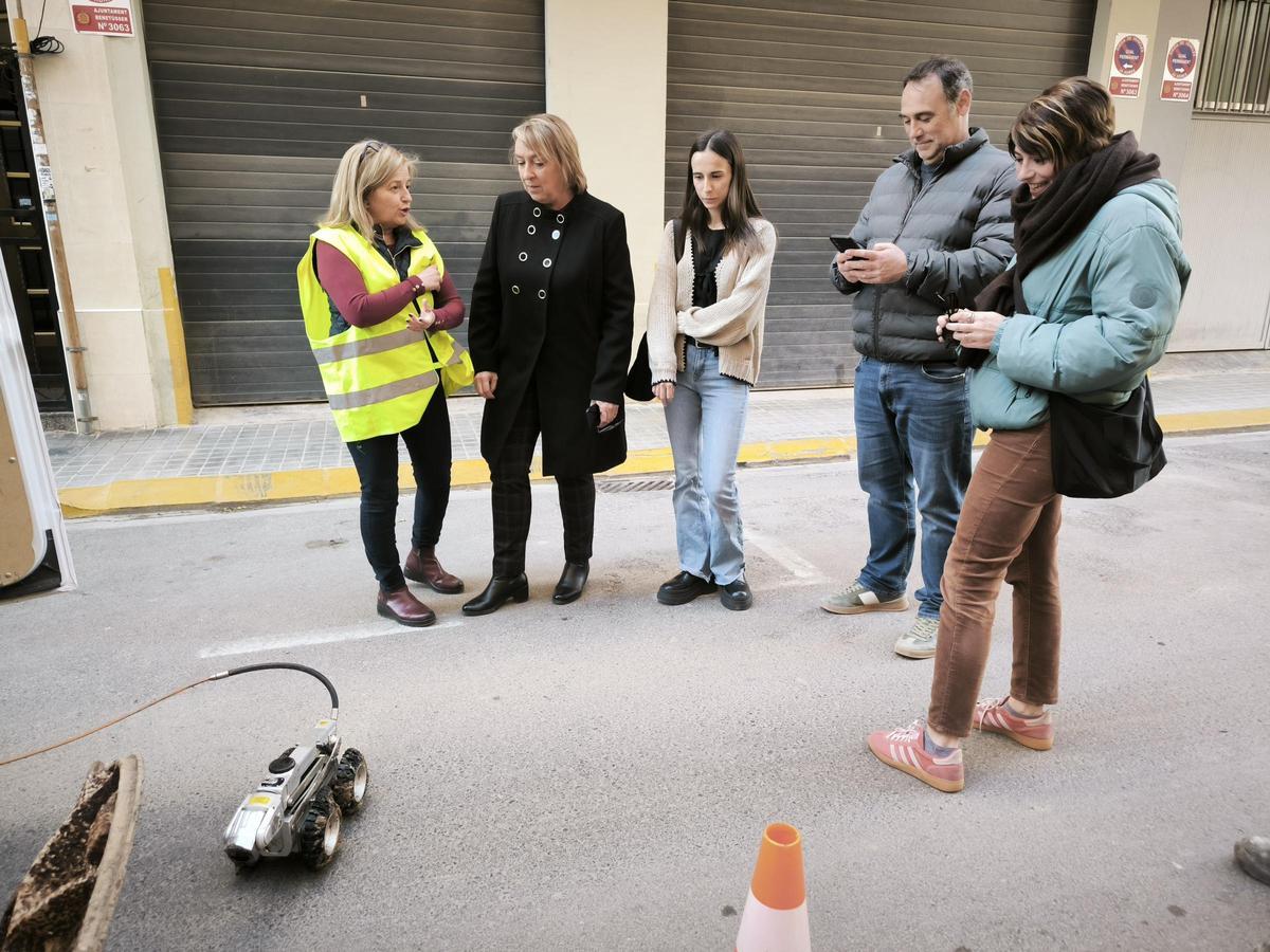 Visita alcantarillado del barrio de l'Estació en Benetússer