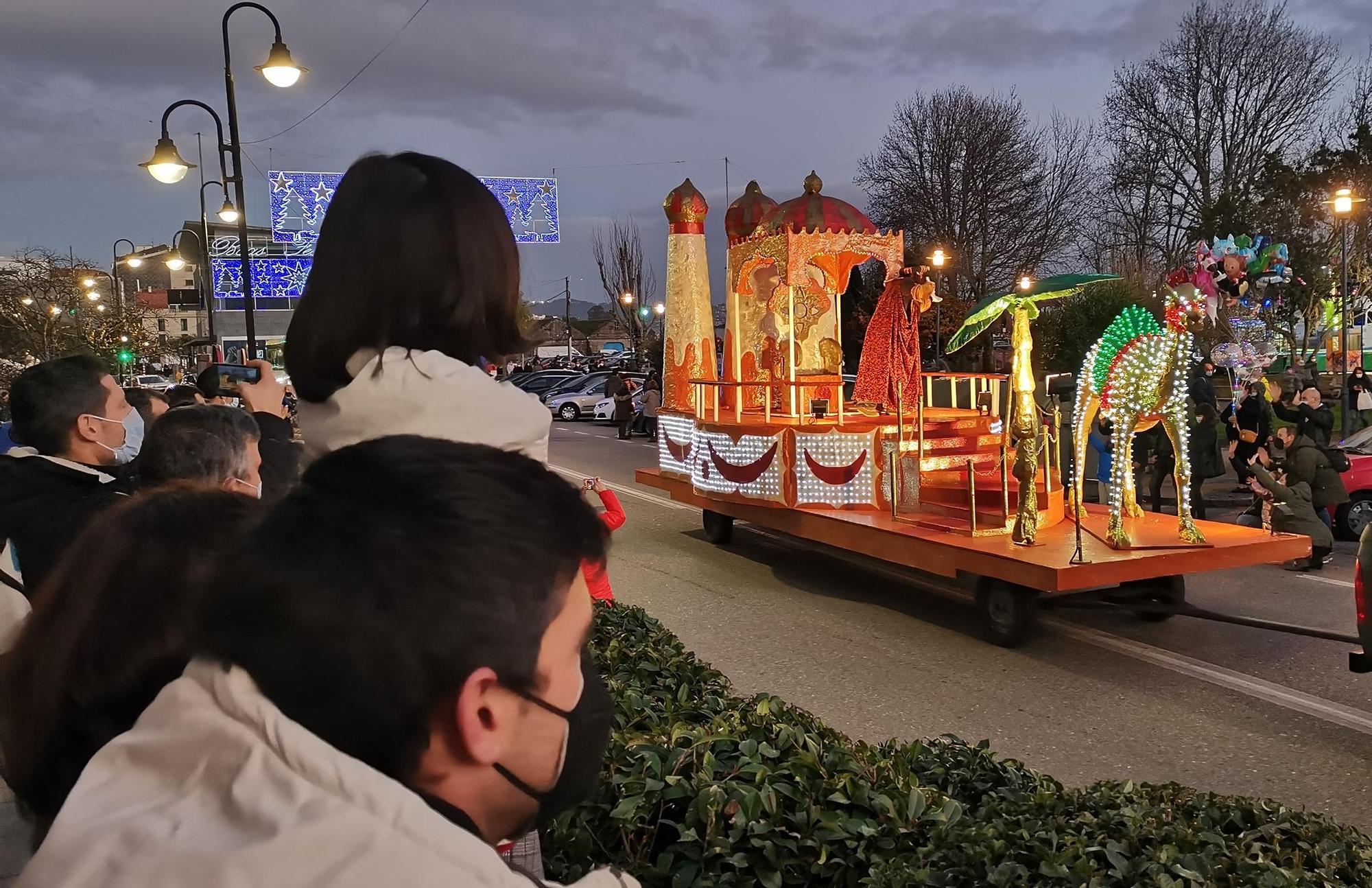 Luz y color en la cabalgata de Reyes de Cangas