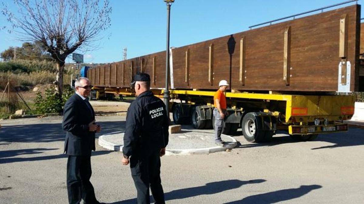 Imagen de la pasarela que unirá Casares y Manilva.