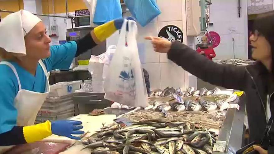 Sanidad eleva a los 10 años la edad recomendada para consumir algunos pescados