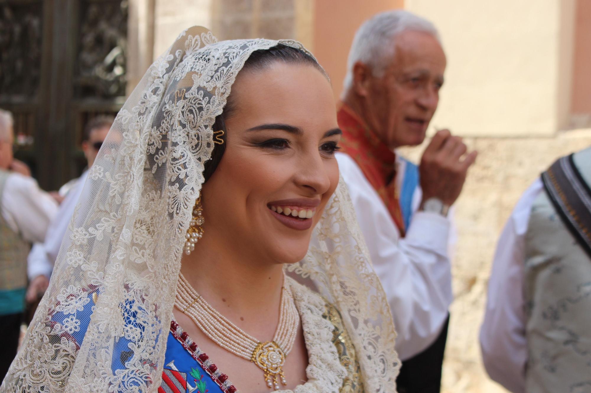 La fuerza de las Fallas en la Procesión de la Virgen (y IV, la comitiva oficial)