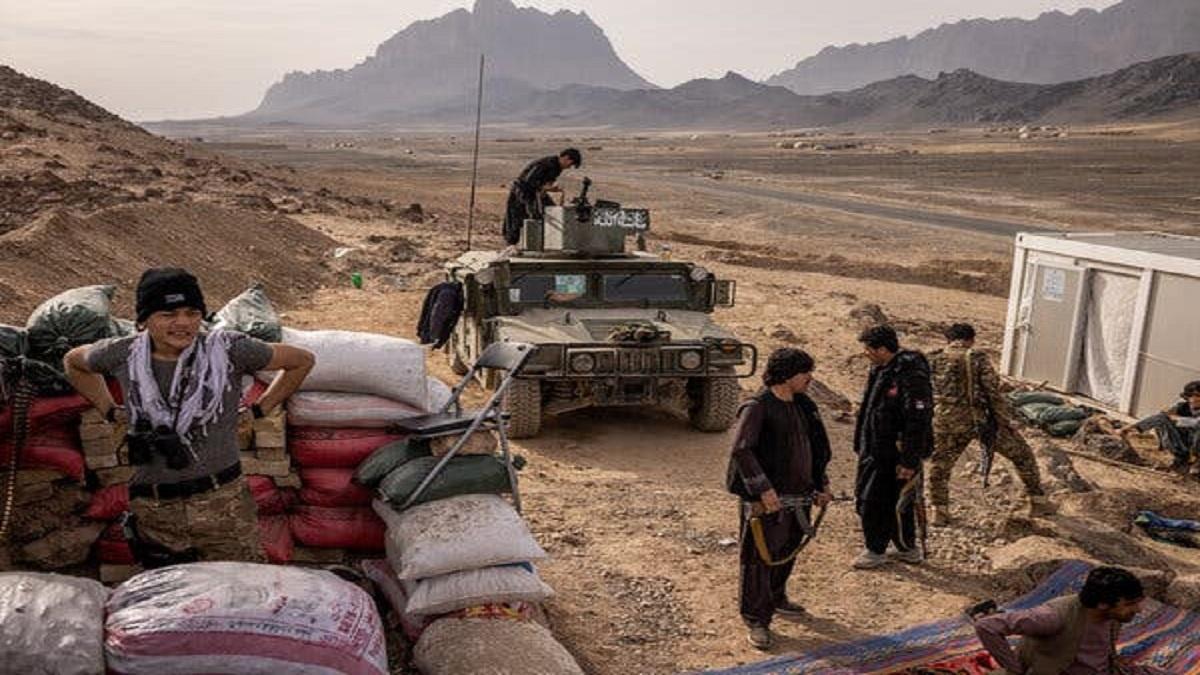 Los talibán capturan gran cantidad de material estadounidense en Afganistán