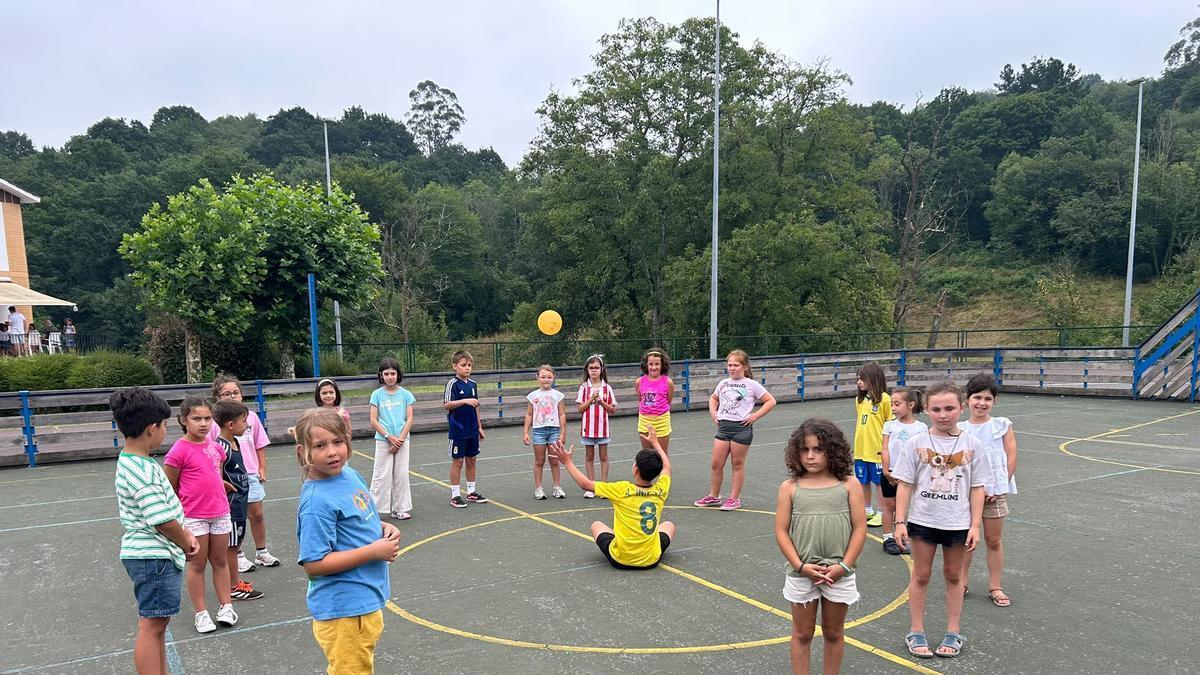 Colonia urbana de Siero en Lieres con 24 niños de 6 a 12 años