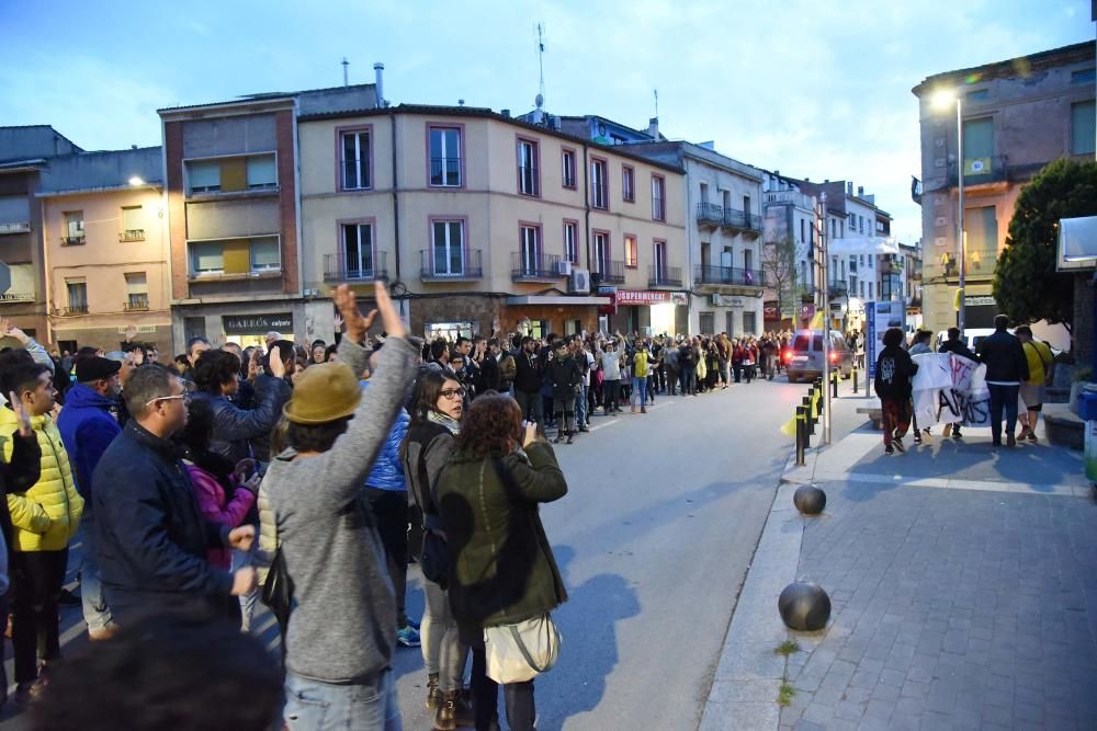 Marxa silenciosa contra l''atac feixista al poble