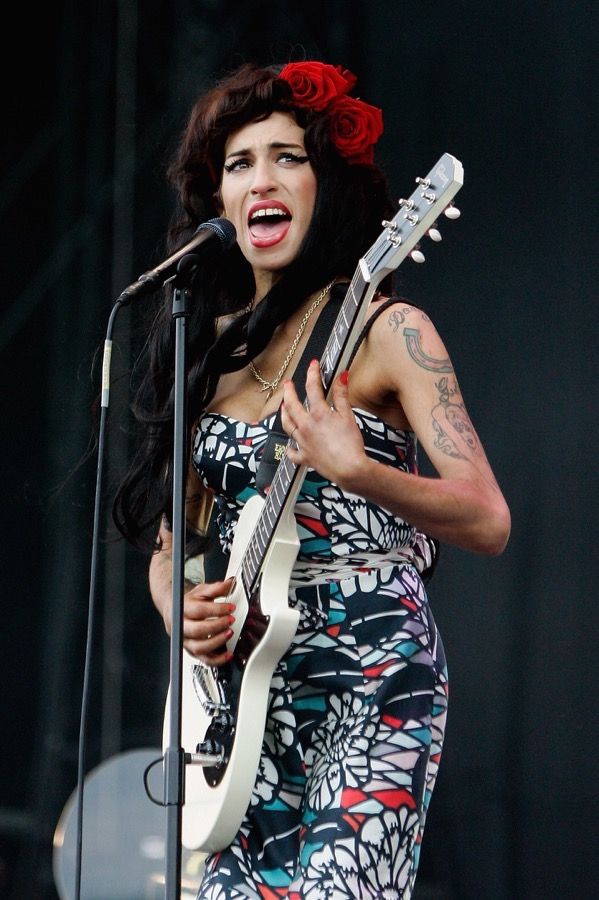 Amy Winehouse, vocalista y compositora