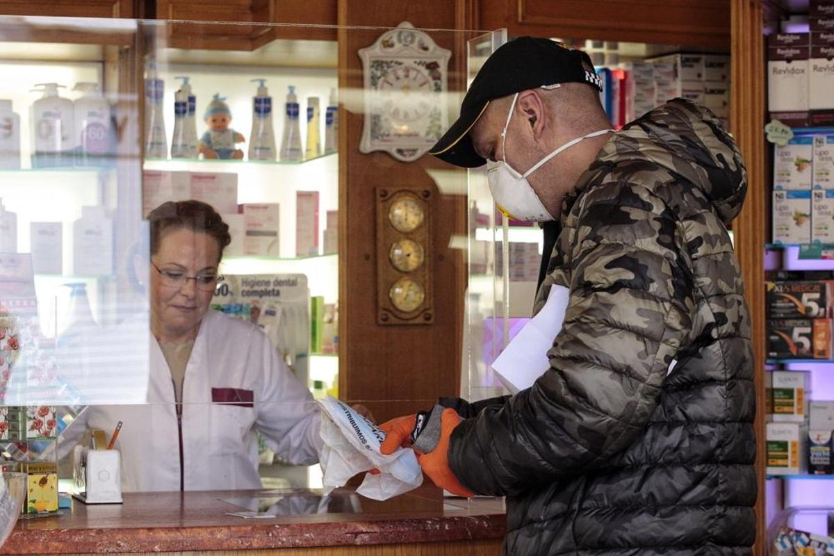 Venta mascarillas en farmacias