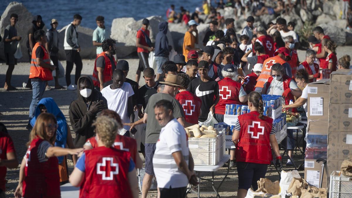 Bruselas estudia la petición de asistencia del Gobierno de España para hacer frente a la crisis en Ceuta