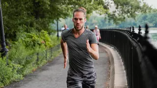 Rebajado a 7 euros el pantalón corto más cómodo para el día a día y hacer deporte (y más chollos)