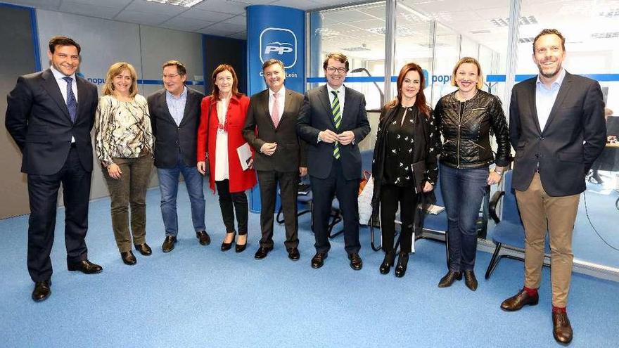 Reunión de la nueva ejecutiva autonómica del Partido Popular