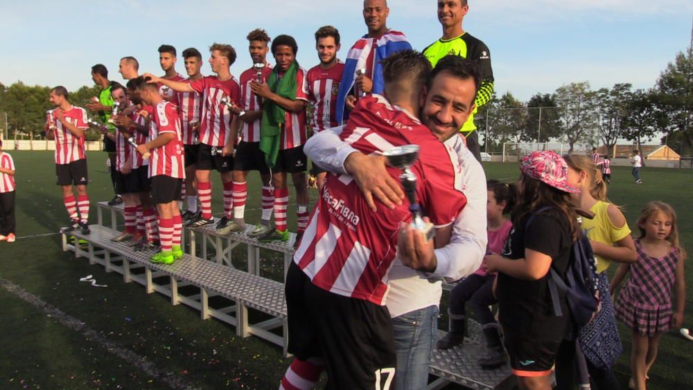 El Montesinos celebra el ascenso por todo lo alto