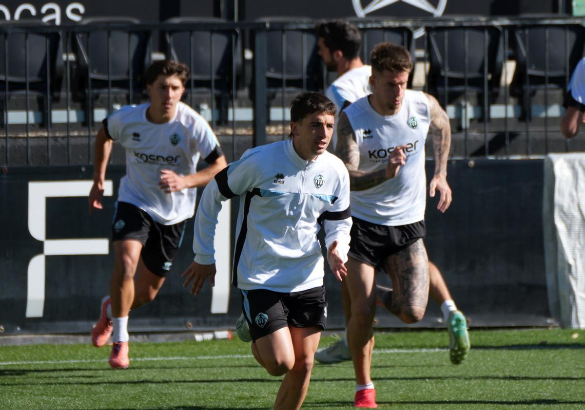¡Atención máxima! El entrenamiento previo en el SkyFi Castalia antes del Castellón-Almería
