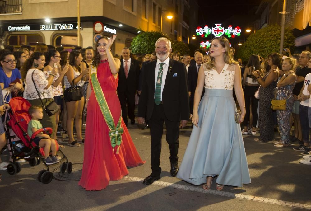 La pregonera Assumpció Brotons anima a los festeros para que "se dejen rodear por la magia ya que tenemos aquí el glorioso septiembre"