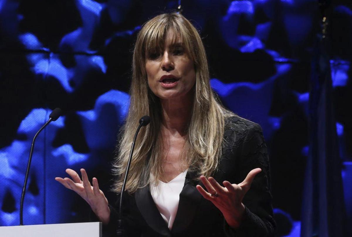 Begoña Gómez retreu a Peinado la "velocitat" per portar-la a judici