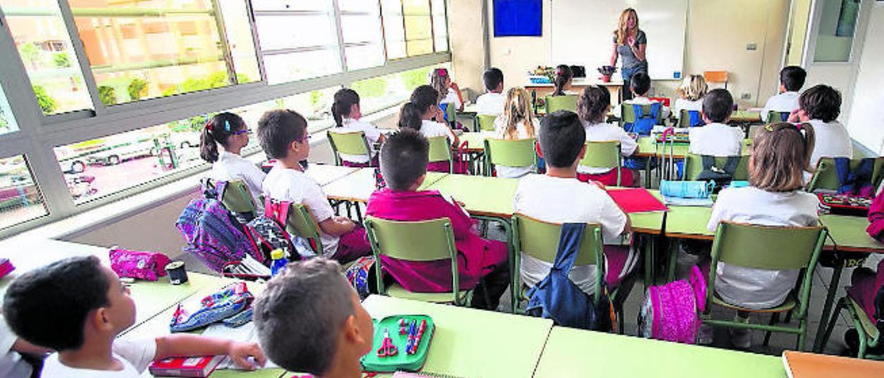 Educación evalúa la calidad docente con inspecciones en las aulas canarias