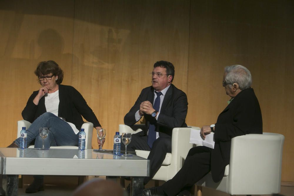 El seleccionador Julen Lopetegui en la Universidad de Alicante.