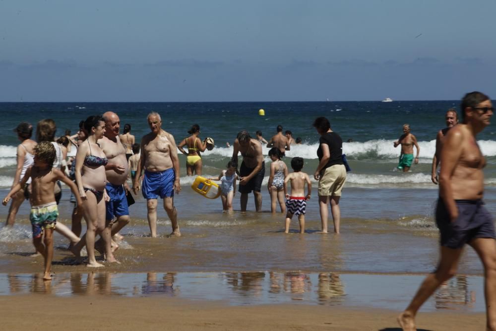 Día de playa en Asturias