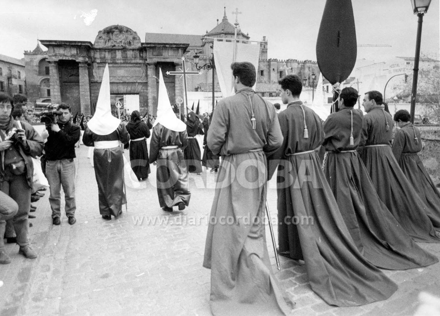 Hermanos Nazarenos en los Ochenta