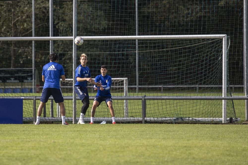 Entrenamiento del Oviedo tras el derbi