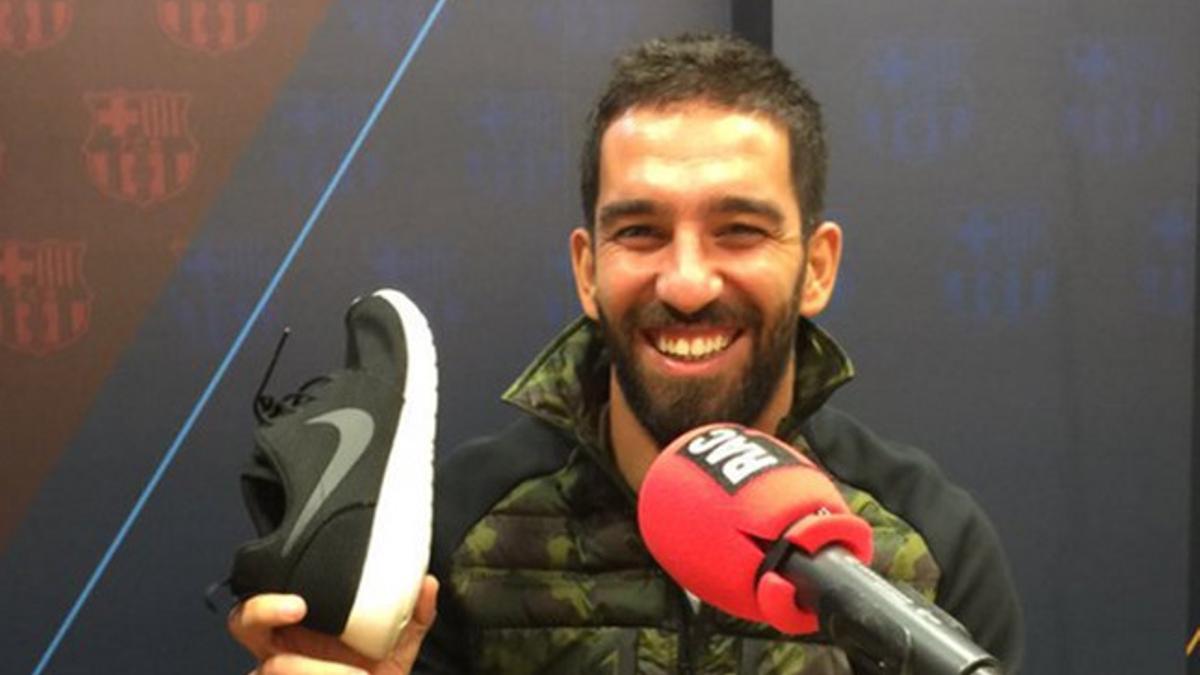 Arda Turan, en una imagen en la entrevista