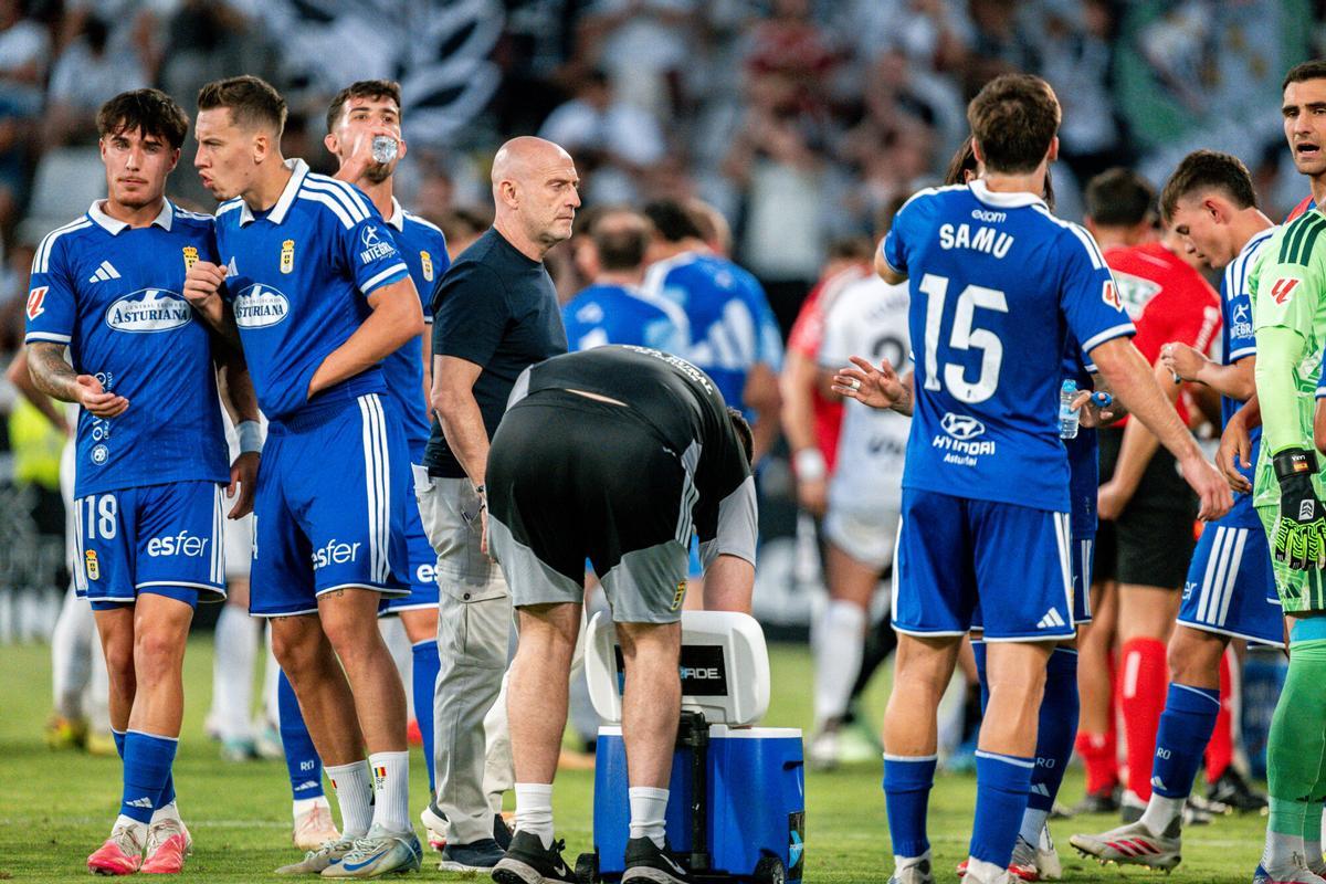 EN IMÁGENES: Así ha sido el encuentro entre el Real Oviedo y el Albacete