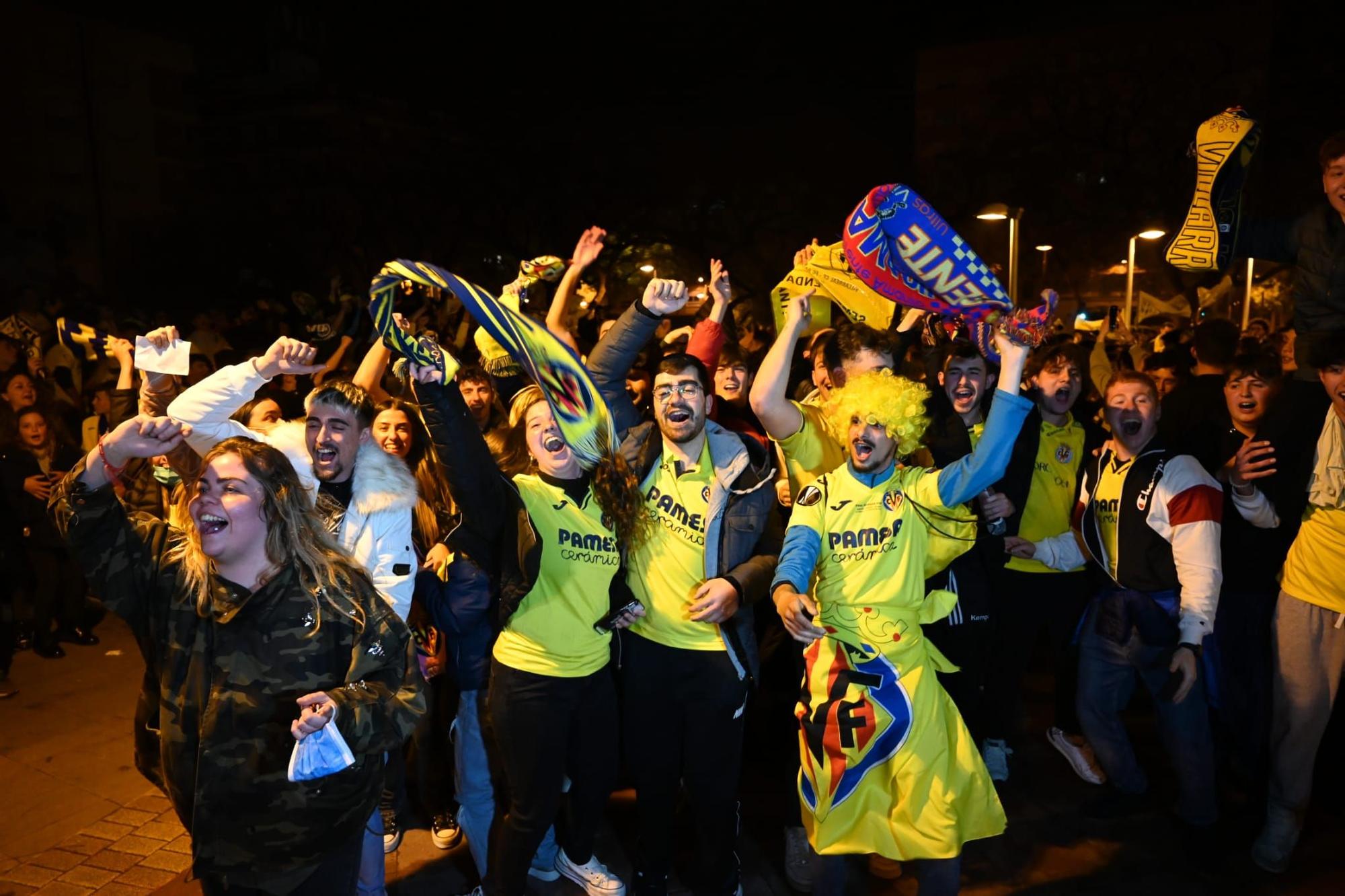 GALERÍA | Así ha vivido Vila-real el épico pase a semifinales