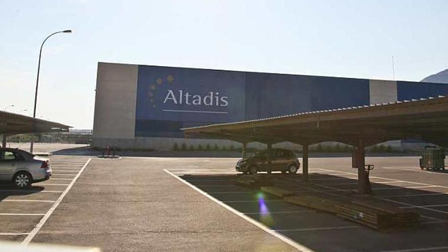 La tabaquera Altadis ultima el desmantelamiento de  la factoría de Alicante