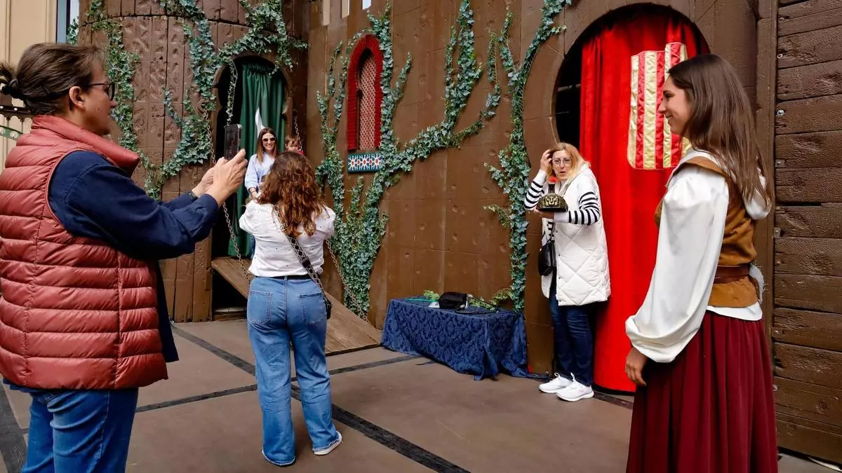 Una fortaleza para visitar: Alcoy abre las puertas del  castillo de Fiestas