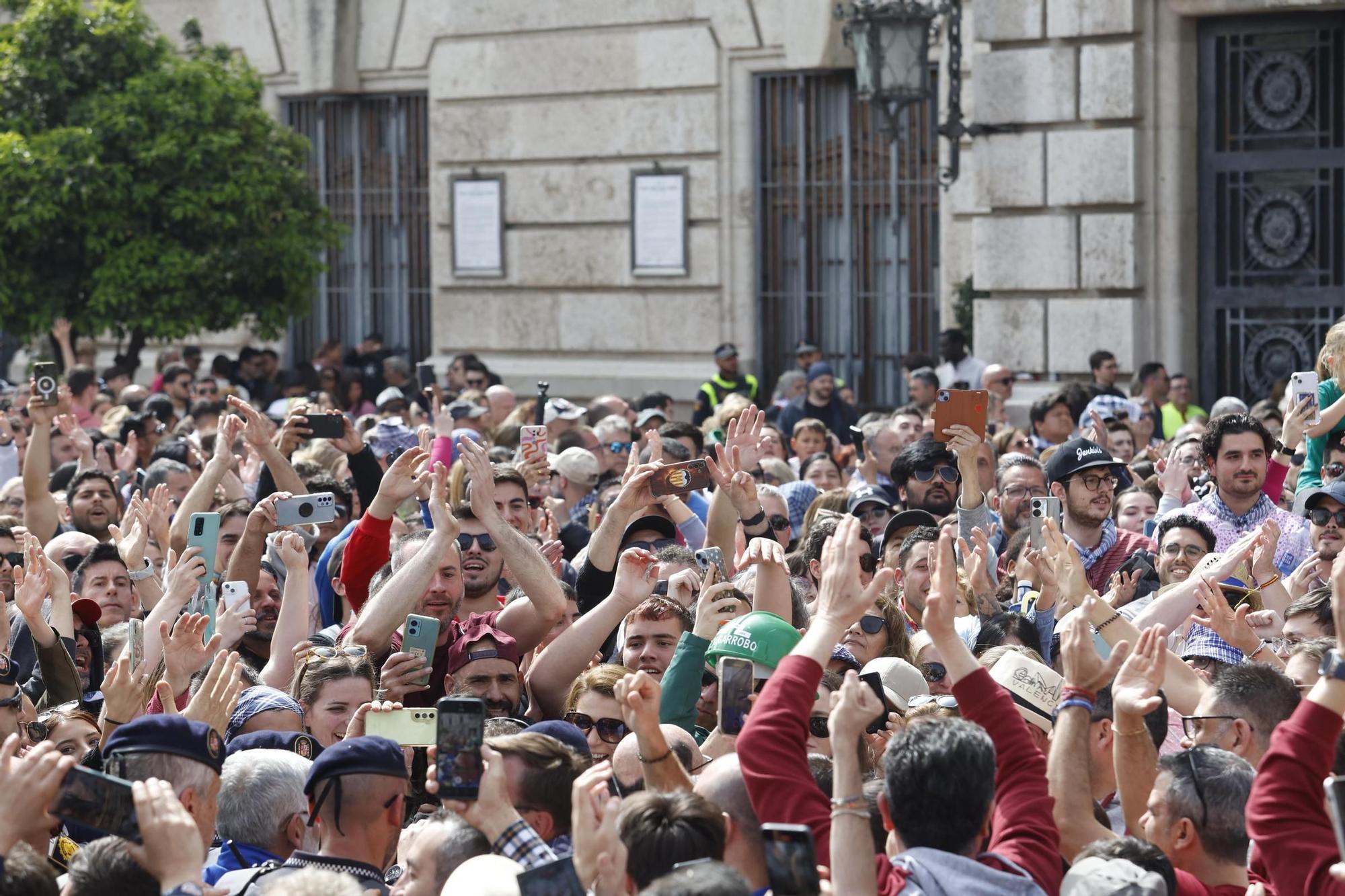 Búscate en la mascletà del 19 de marzo