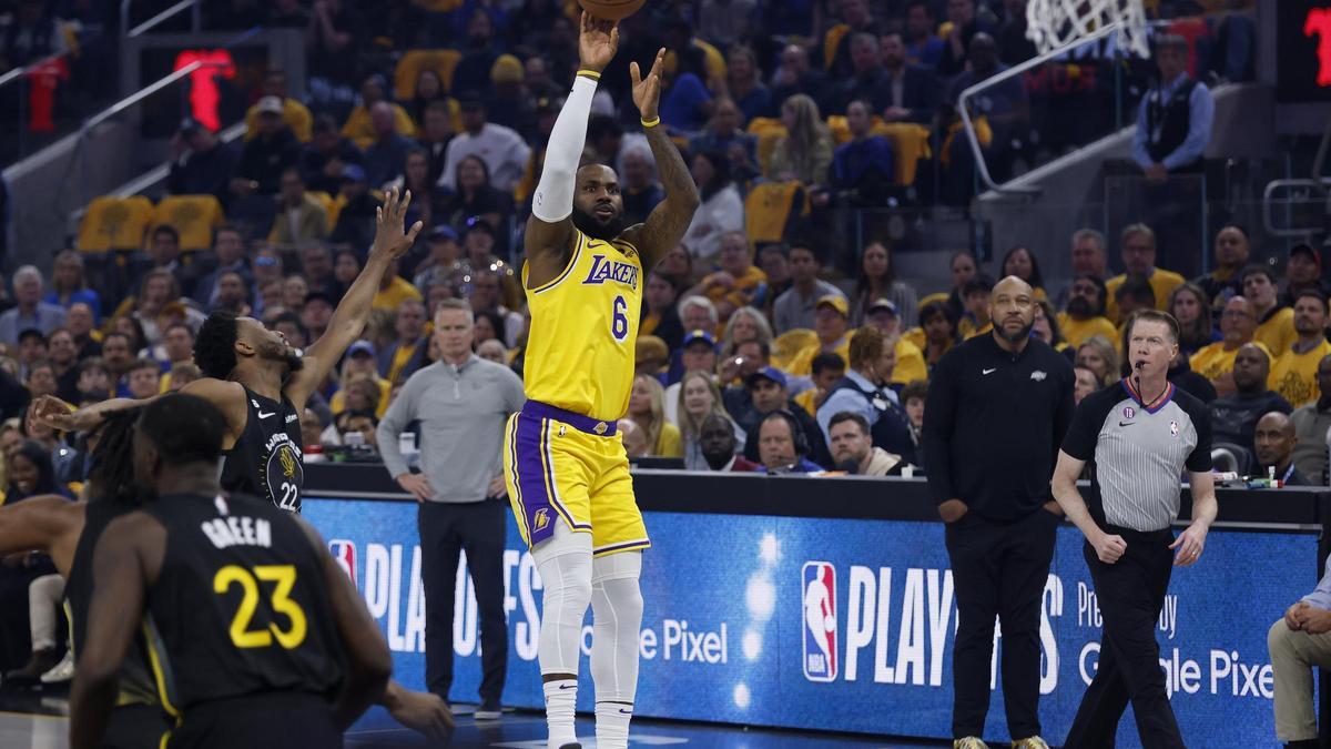 127-97: Los Lakers funden a los Warriors y mandan por 2-1 en la serie