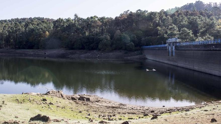 Embalse de Zamáns durante la alerta por sequía. // Cristina Graña