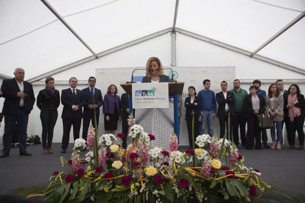 Inauguración de la feria de turismo minero en el pozo Sotón de Hunosa