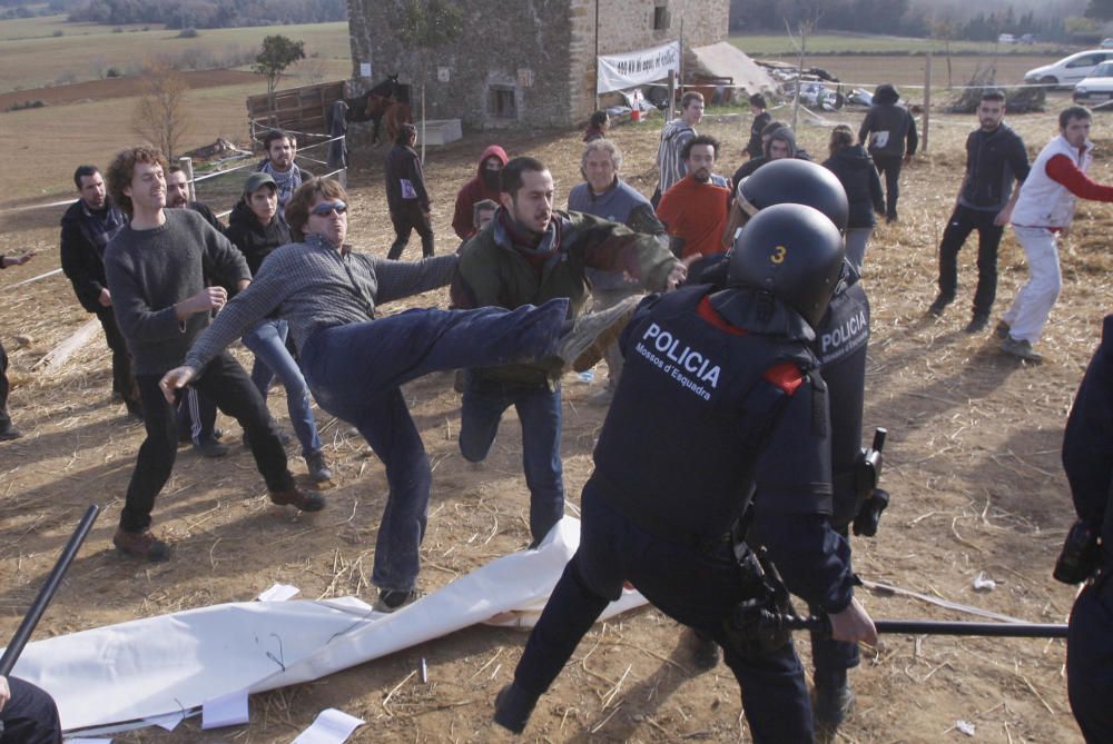 Acció anti-Mat a Fellines