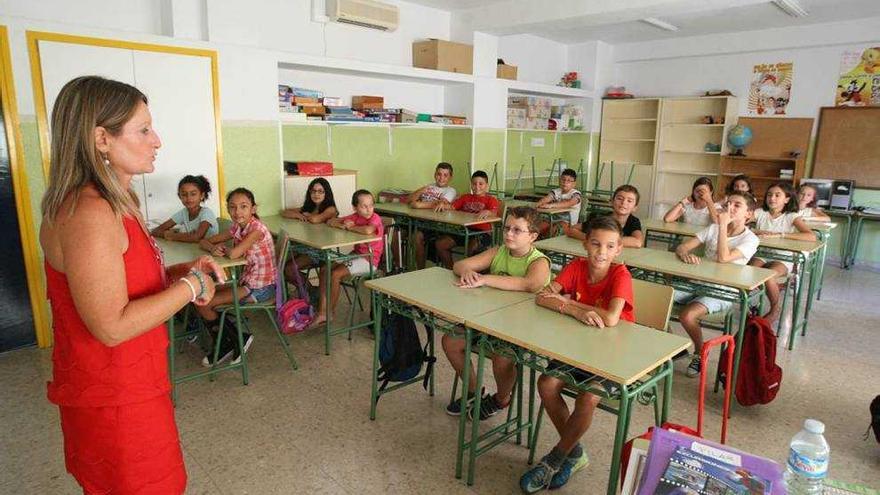 Los padres ya saben si tienen beca para material escolar