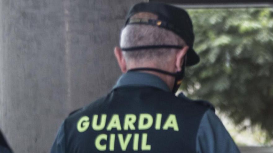 Tres años y medio de cárcel por llevar 100.000 euros en billetes falsos en Novelda