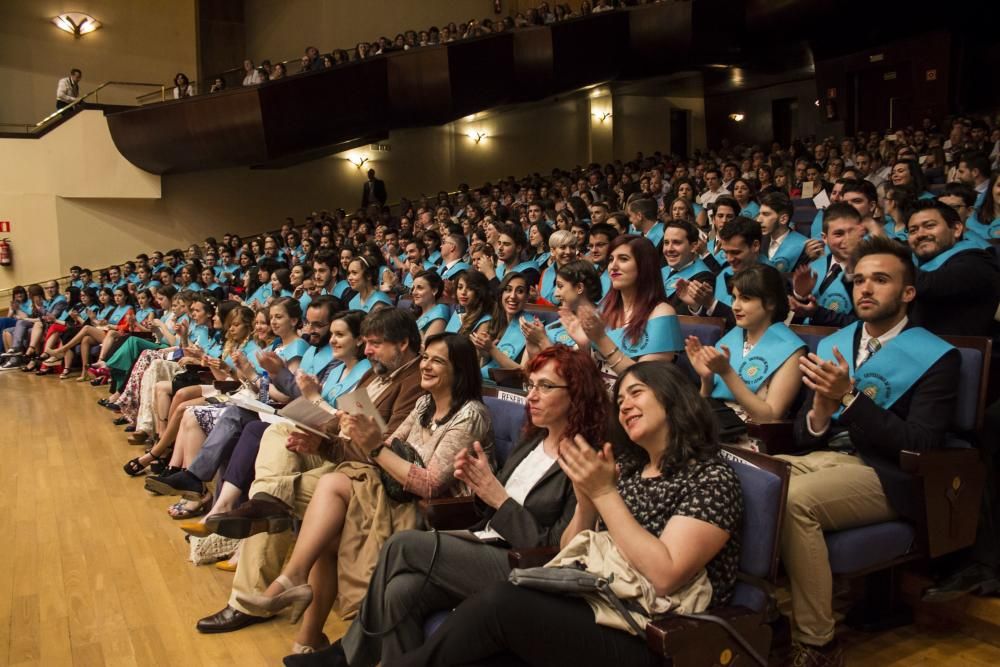 Graduación de la Facutad de Filosofía y Letras en el Auditorio