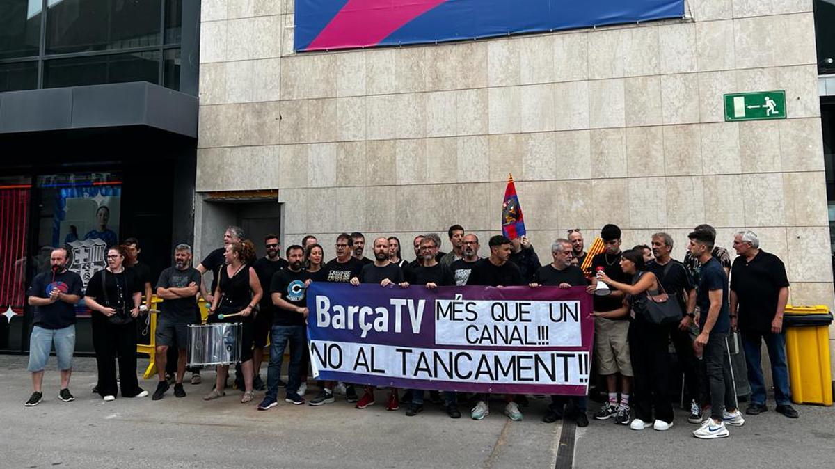 Los trabajadores de Barça TV protestan por el cierre