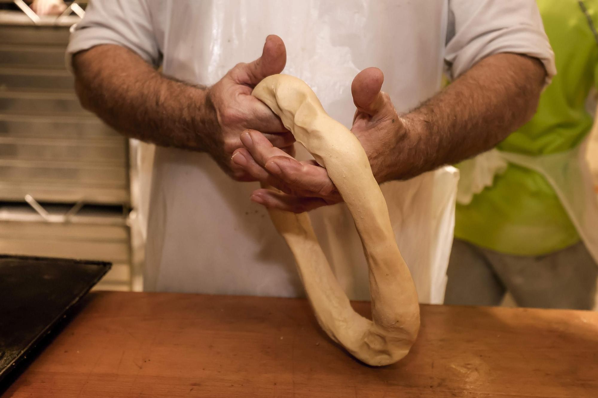 Roscones de Reyes en el Forn de Baix de Lloseta