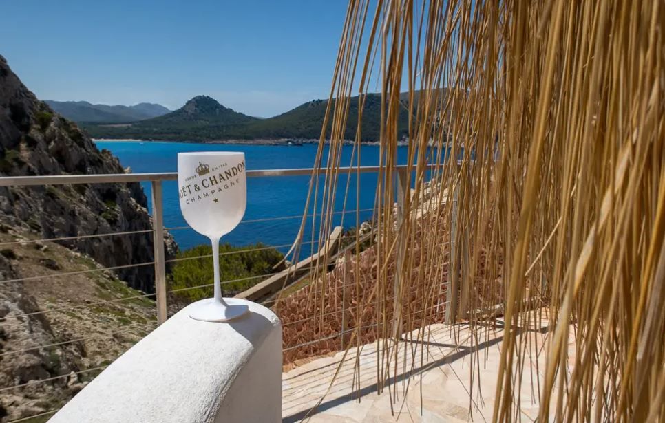 Mit Blick aufs Meer - So sieht es in der Villa aus, die "Goodbye Deutschland"-Auswanderer Steff Jerkel auf Mallorca verkaufen will