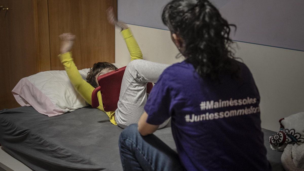 Barcelona 07/10/2024 Max, un niño autista que ha tenido muchas crisis y su madre está desesperada. autismo Fotografía de Ferran Nadeu